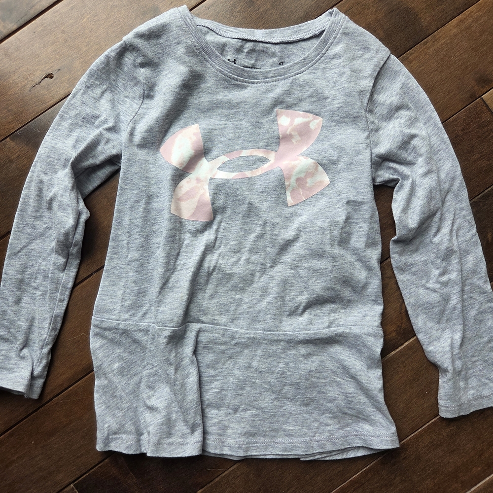 Under Armour Kids Gray and Pink Long Sleeve Tee